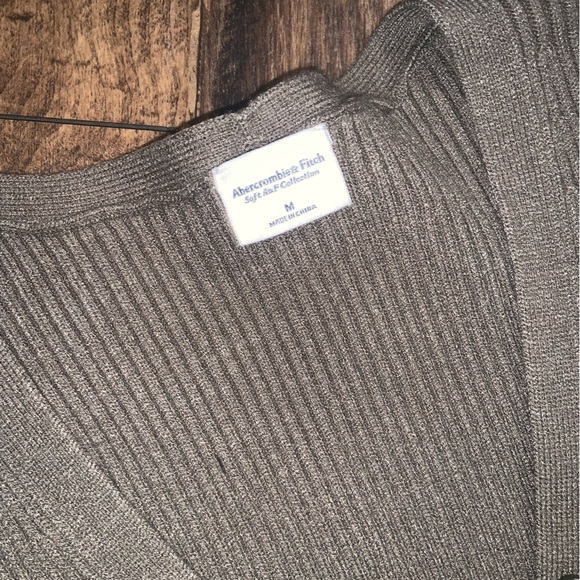 ABERCROMBIE & FITCH Button Up
Ribbed Midi Sweater Dress - Olive fall casual $120 - Picture 6 of 7